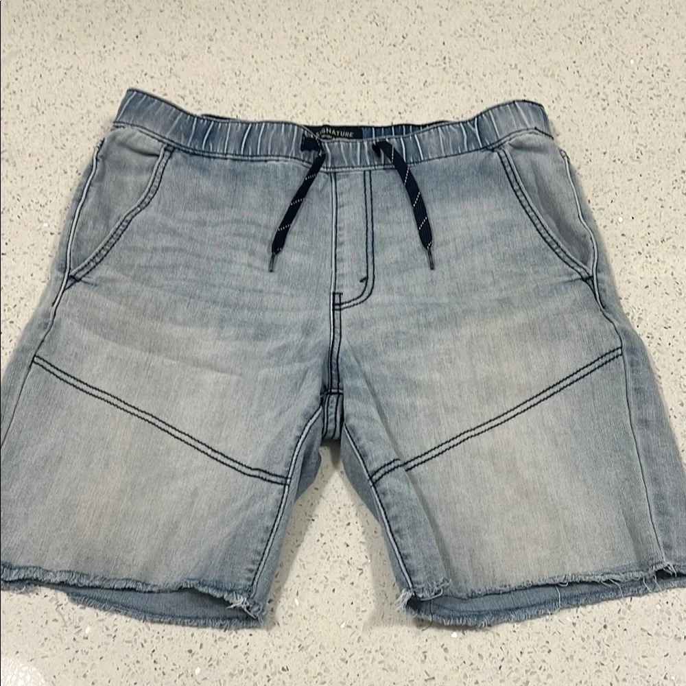 LEVI'S Distressed Stretch Comfort Men's Raw Hem Denim Shorts Size Medium 34” - Picture 1 of 12